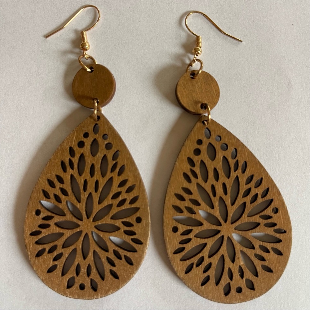 Wood Teardrop Earrings Laser Cut Boho Mandala Design Feather Light Gold Tone